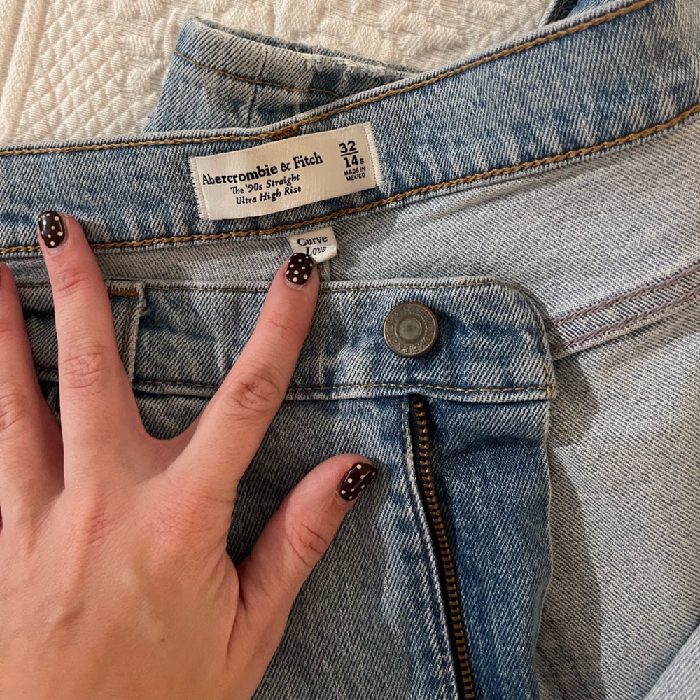 Curve Love 90s straight Abercrombie & Fitch jeans